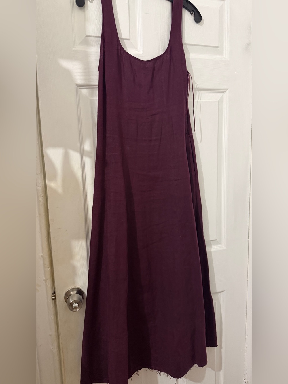 Women's Sleeveless linen Scoop Neck Midi Dress - burgundy - Picture 3 of 4